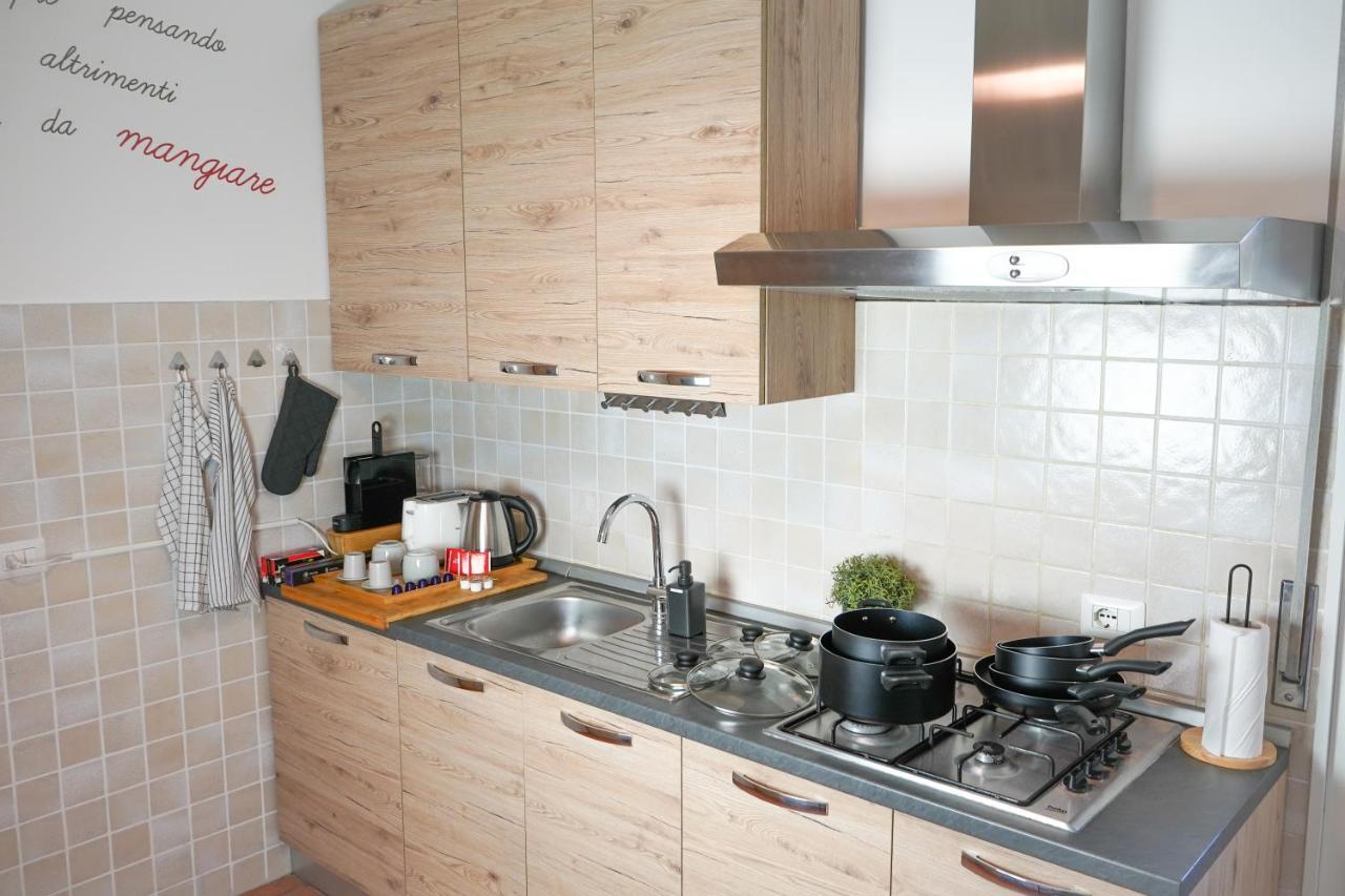 10 Min From The Airport-Wifi-Free Parking Daire Samarate Dış mekan fotoğraf
